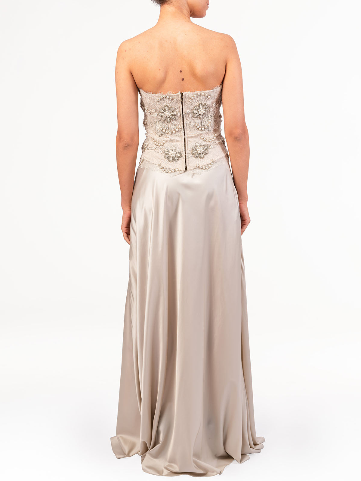 تنورة من الفينيل