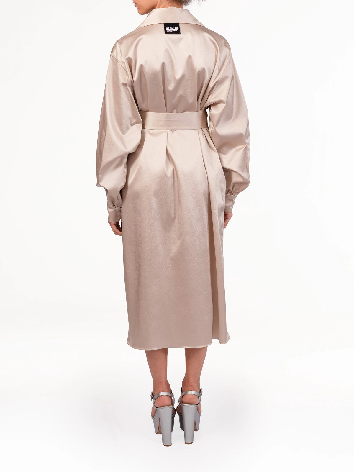 فستان قميص أبيض عاجي